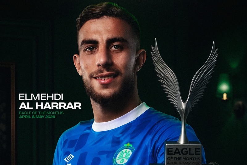 مهدي الحرار يتوج بجائزة أفضل لاعب في الرجاء لشهري أبريل وماي